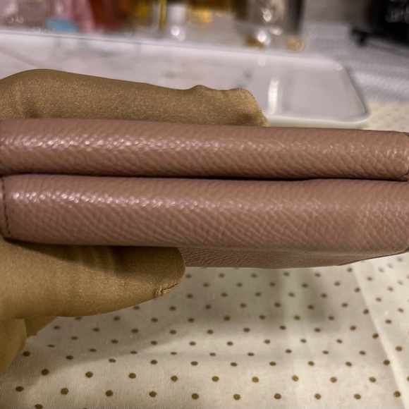 BALENCIAGA Compact leather wallet. - Picture 11 of 16